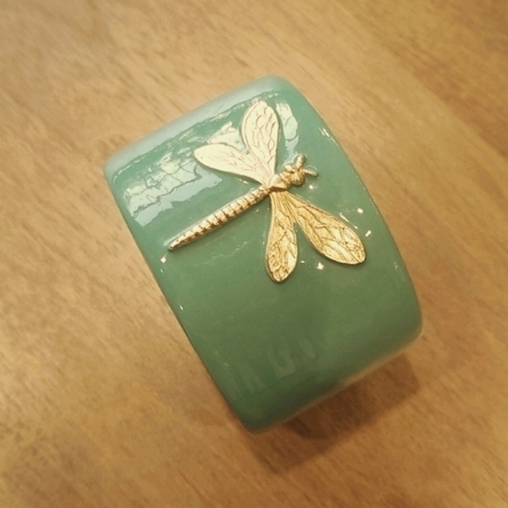 Gorgeous Dragonfly Cuff Bracelet!!🌼 - Picture 3 of 6